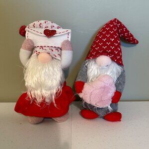 Valentines Day Gnomes decoration Love Tiered tray Fabric Love Gnomes with hearts